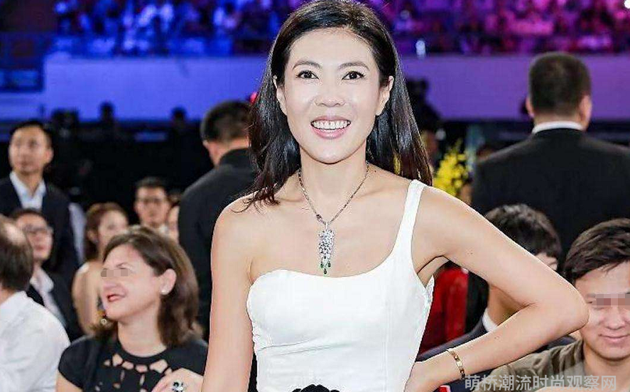 时尚芭莎明星慈善夜会_明星时尚芭莎慈善晚宴_时尚芭莎明星慈善夜